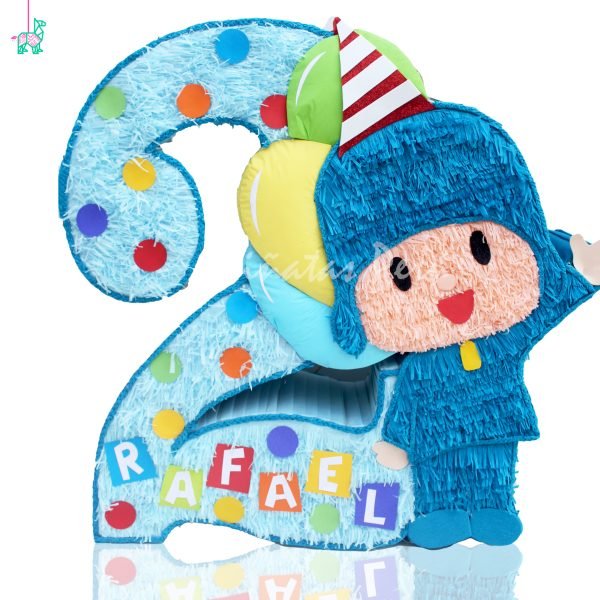 Pocoyó piñata con número 2
