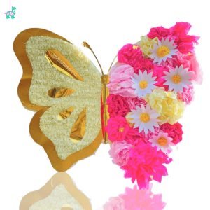 Mariposa con flores
